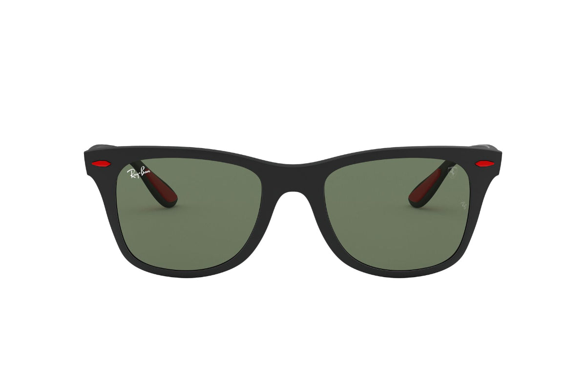 Ray-Ban Ferrari Lentes de Sol Wayfarer Liteforce RB4195M