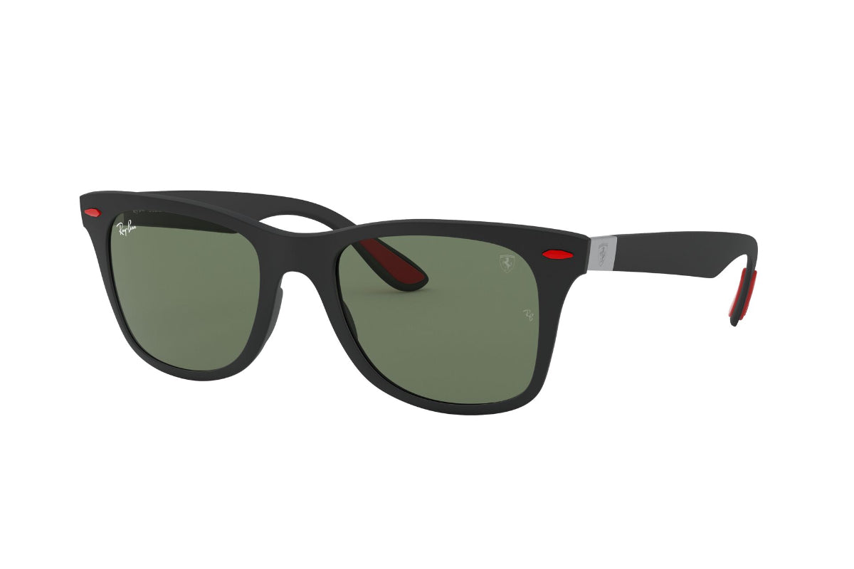 Ray-Ban Ferrari Lentes de Sol Wayfarer Liteforce RB4195M