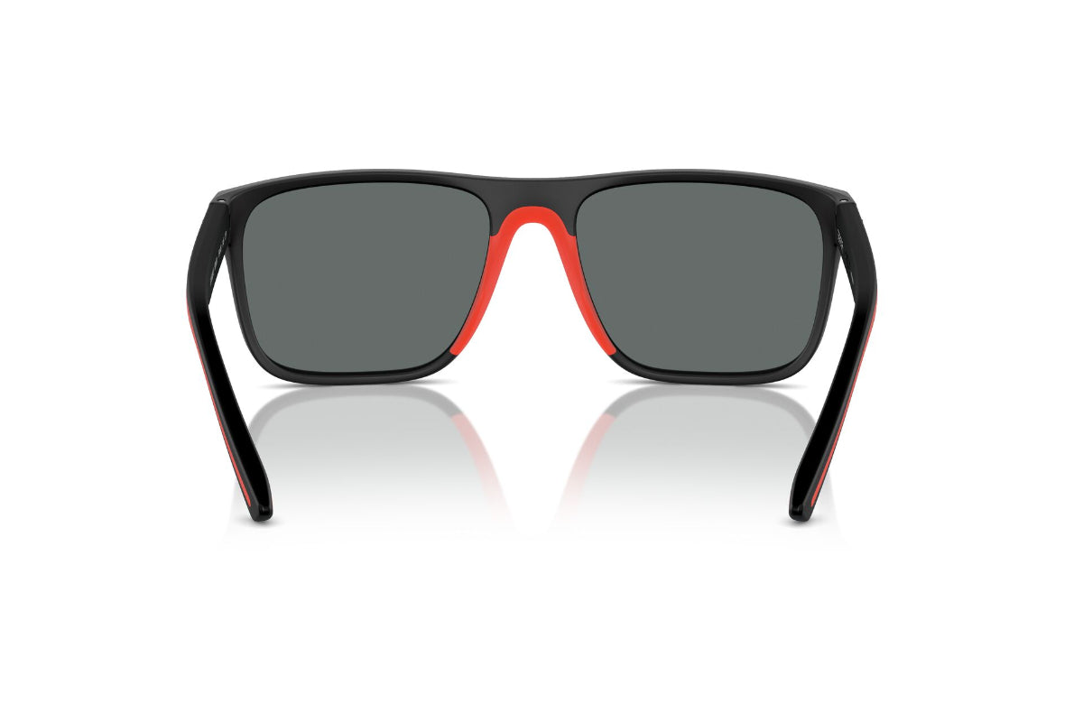 Scuderia Ferrari Lentes de Sol Polarizados FZ6002U