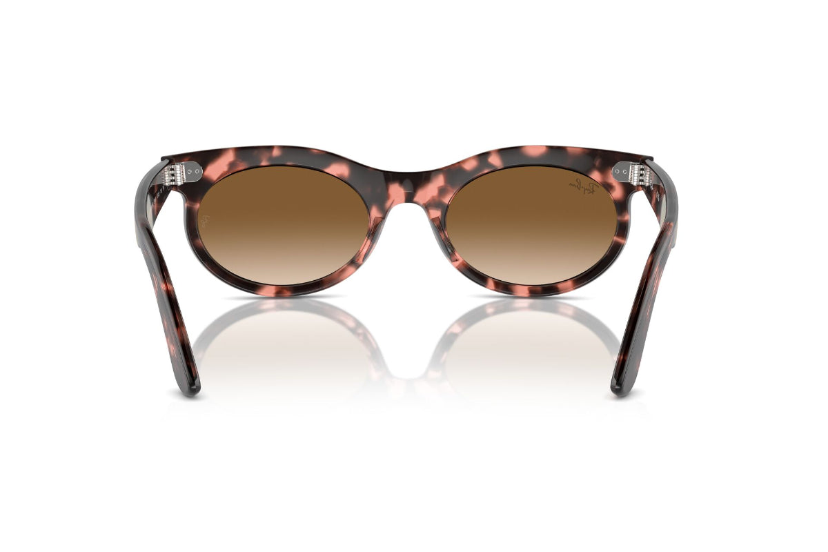 Ray-Ban Lentes de Sol Wayfarer Oval Degradados RB2242