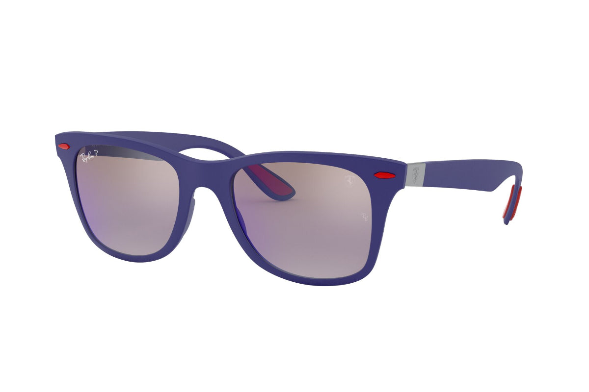Ray-Ban Ferrari Lentes de Sol Wayfarer Liteforce Polarizados RB4195M