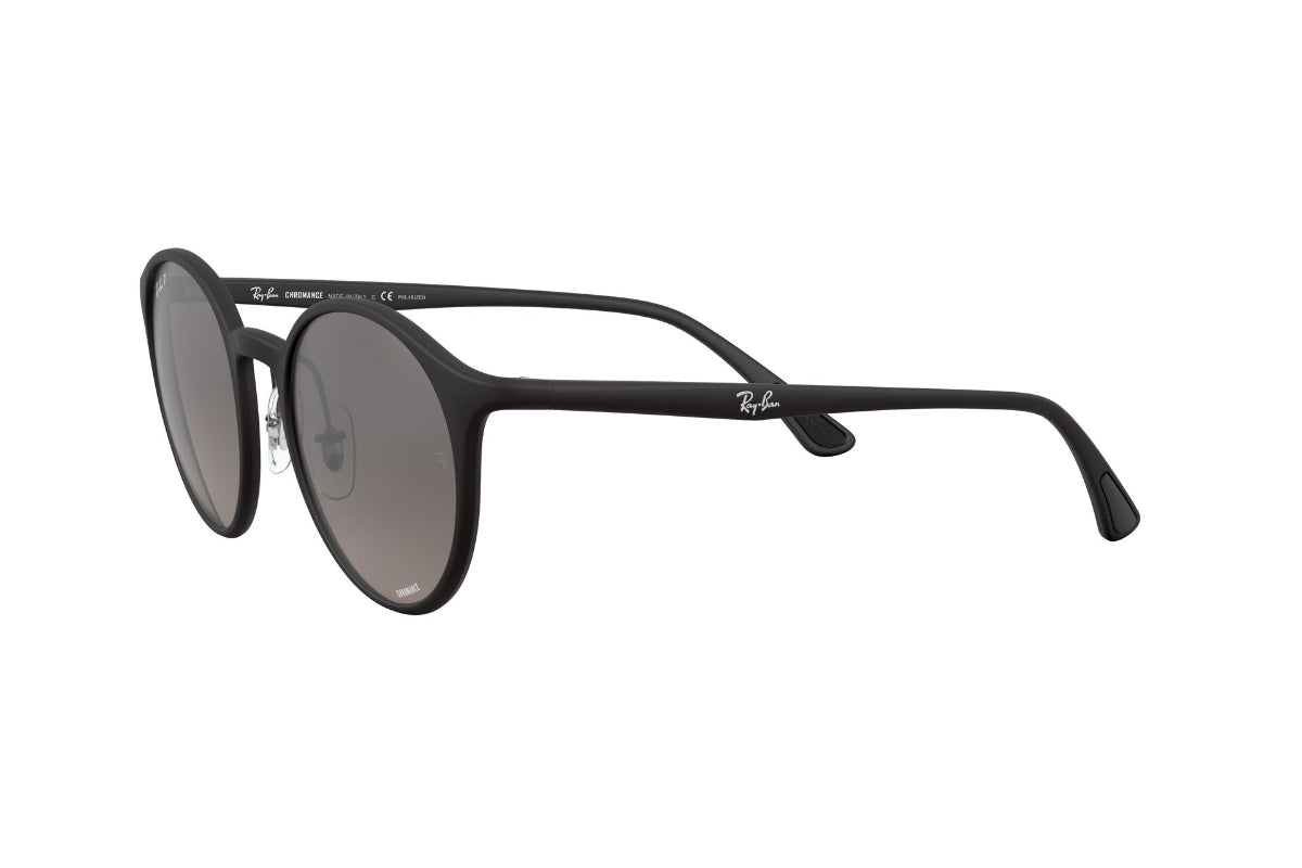 Lentes de Sol Matte Black Chromance Polarizados Ray-Ban